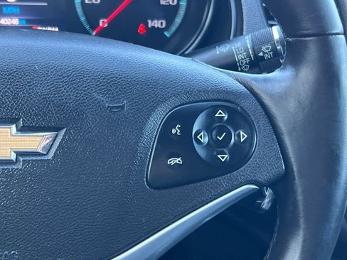Used 2014 Chevrolet Impala LT w/ Convenience Package FWD image 25
