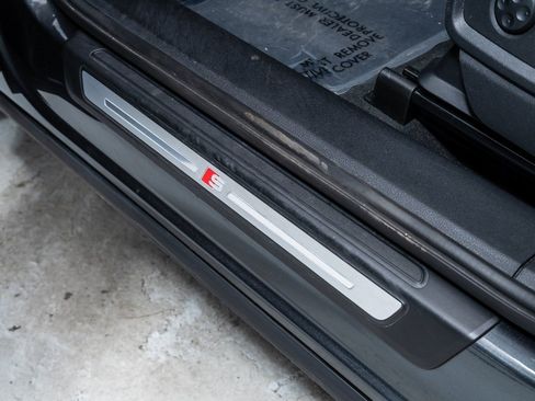 Used 2020 Audi Q5 2.0T Titanium Premium Plus w/ Premium Plus Package image 23