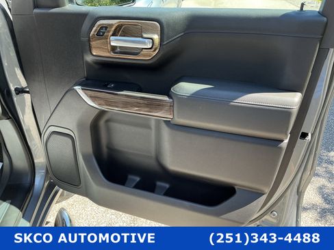 Used 2020 Chevrolet Silverado 1500 LT w/ All-Star Edition RWD image 12