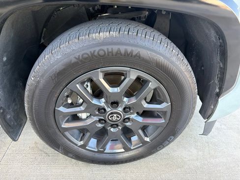 Used 2026 Toyota Sequoia Platinum AWD/4WD image 20