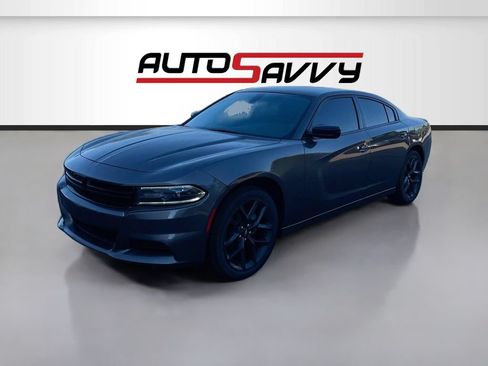 Used 2023 Dodge Charger SXT w/ Blacktop Package RWD image 3