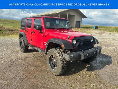 Used 2012 Jeep Wrangler Unlimited Sport AWD/4WD image 3