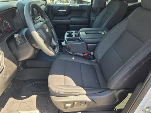 Used 2025 Chevrolet Silverado 1500 Custom AWD/4WD image 11