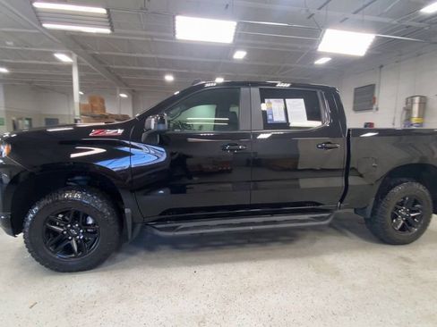 Used 2020 Chevrolet Silverado 1500 LT Trail Boss AWD/4WD image 12