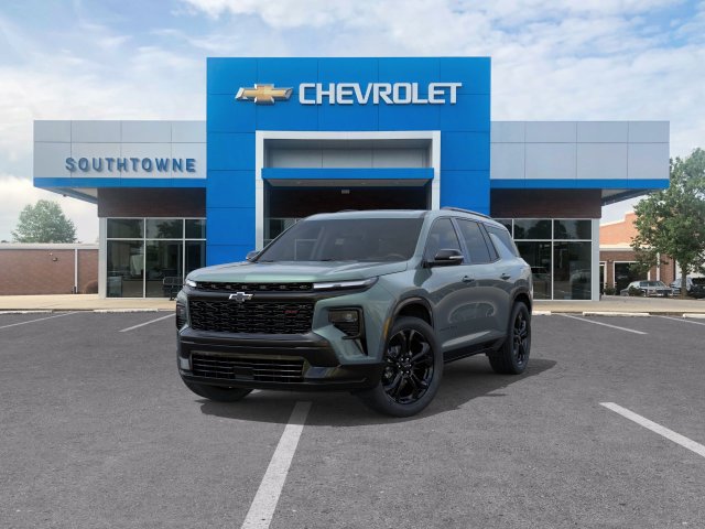 New 2027 Chevrolet Traverse RS w/ LPO, Floor Liner Package FWD image 8