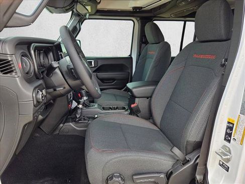 New 2026 Jeep Gladiator Rubicon AWD/4WD image 4