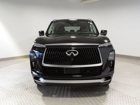 Certified 2026 INFINITI QX80 Luxe w/ Cargo Package AWD/4WD image 9