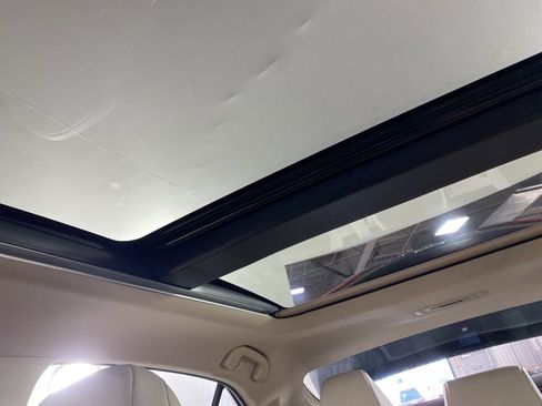 Used 2024 Toyota Camry XLE w/ Navigation Package image 18