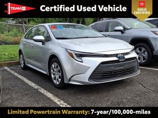 Certified 2025 Toyota Corolla LE FWD video 1