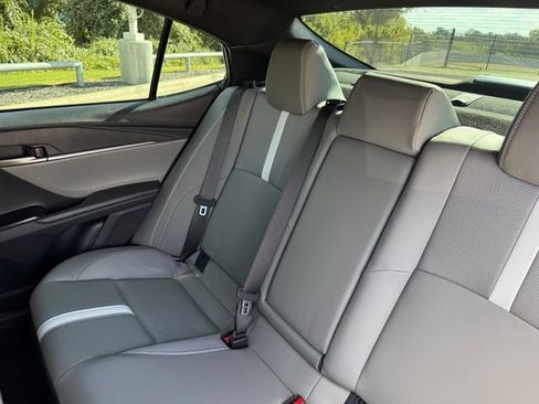 Used 2026 Toyota Camry SE w/ Convenience Package FWD image 30