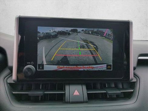 Certified 2024 Toyota RAV4 LE AWD/4WD image 14