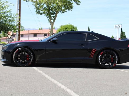 Used 2014 Chevrolet Camaro SS w/ SS Performance Package RWD image 50