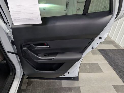 Used 2025 MAZDA CX-50 AWD 2.5 S w/ Premium Package image 25