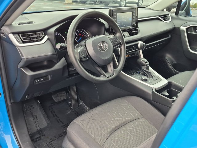 Certified 2021 Toyota RAV4 XLE AWD/4WD image 4