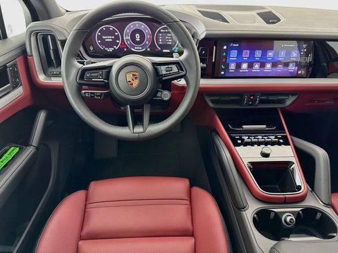 New 2026 Porsche Cayenne AWD/4WD image 24