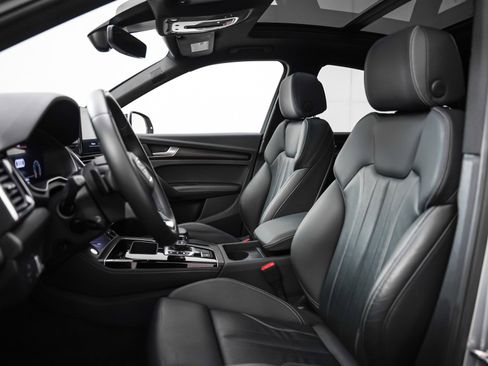 Certified 2023 Audi Q5 2.0T Premium Plus w/ Premium Plus Package image 8