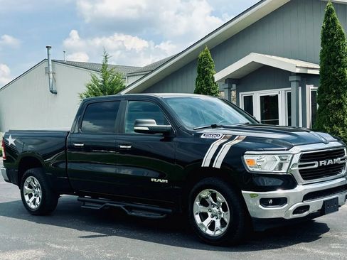 Used 2019 RAM 1500 Big Horn AWD/4WD image 12
