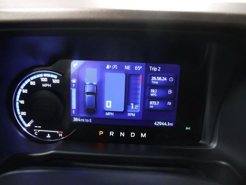 Used 2022 Ford Bronco Outer Banks image 9