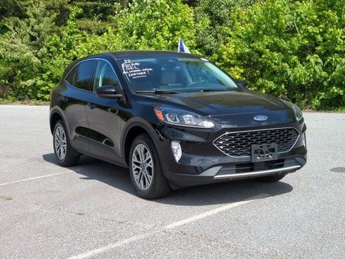 Certified 2022 Ford Escape SEL AWD/4WD image 1