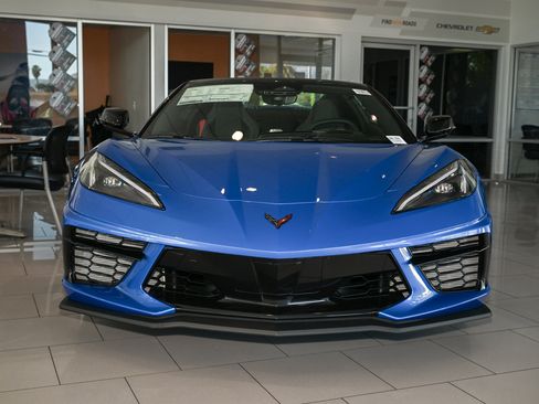 New 2026 Chevrolet Corvette Stingray Convertible w/ Z51 Performance Package image 2