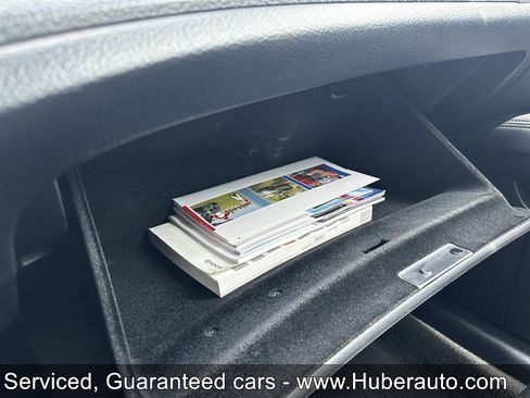 Used 2011 Toyota Avalon FWD image 34