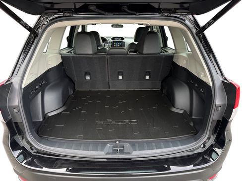 Certified 2023 Subaru Forester Limited image 17