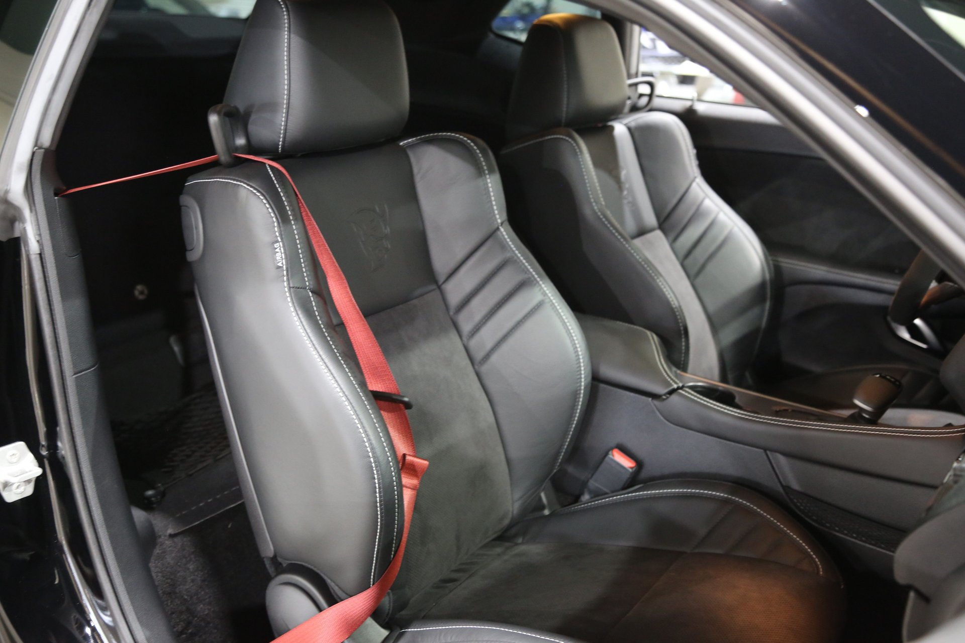 Used 2018 Dodge Challenger SRT Demon RWD image 37