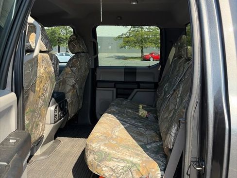 Used 2019 Ford F250 XL w/ STX Appearance Package AWD/4WD image 9