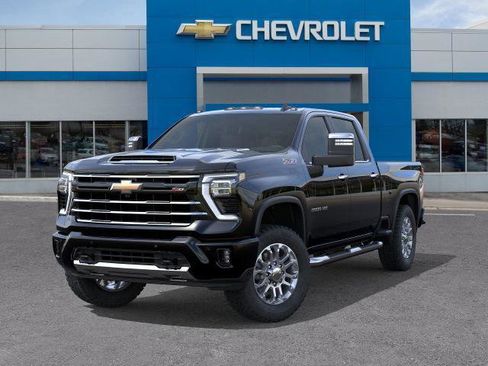 New 2026 Chevrolet Silverado 2500 LT w/ Z71 Chrome Sport Edition image 6
