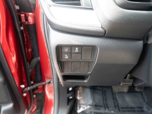 Used 2020 Honda CR-V LX image 11