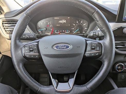 Used 2021 Ford Escape SEL image 30