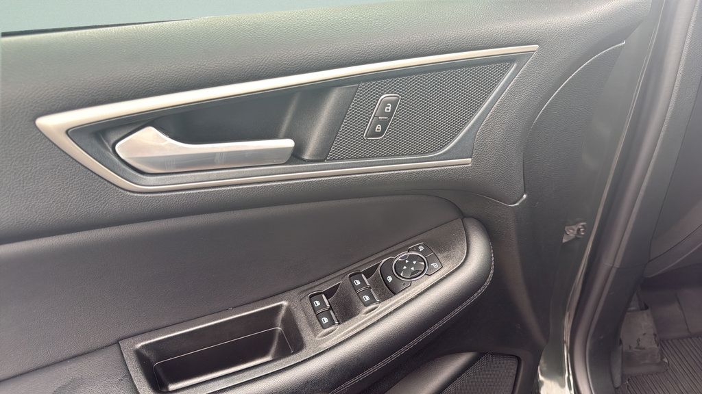 Certified 2024 Ford Edge SEL w/ Convenience Package AWD/4WD image 27