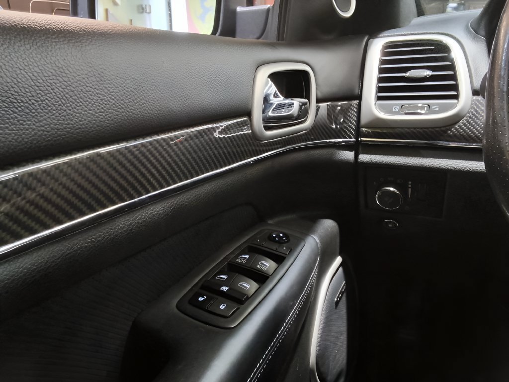 Used 2021 Jeep Grand Cherokee SRT AWD/4WD image 22