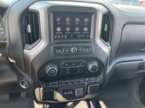 Used 2024 Chevrolet Silverado 1500 Custom Trail Boss AWD/4WD image 30