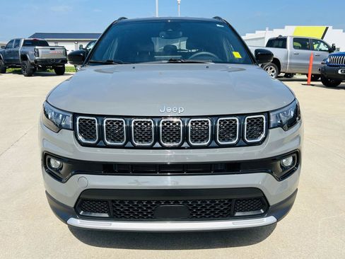 Used 2023 Jeep Compass Limited AWD/4WD image 31