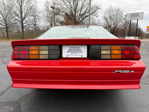 Used 1991 Chevrolet Camaro RS image 17
