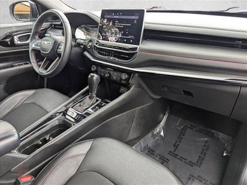 Used 2023 Jeep Compass Trailhawk AWD/4WD image 21