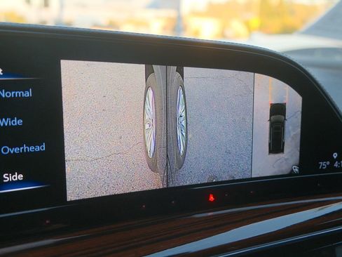 Used 2022 Cadillac Escalade ESV Luxury image 23