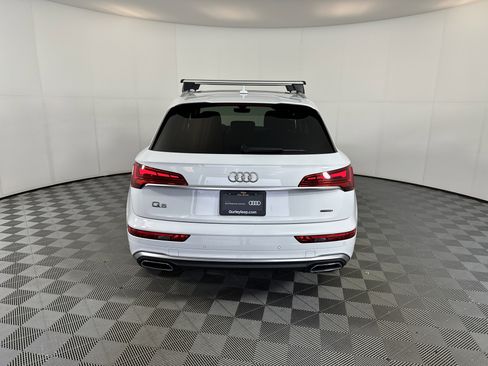 Certified 2023 Audi Q5 2.0T Premium w/ Convenience Package image 9
