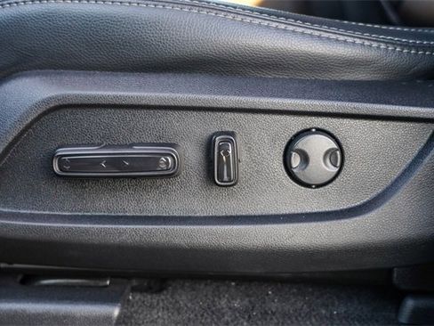 Used 2023 Honda Pilot EX-L image 23