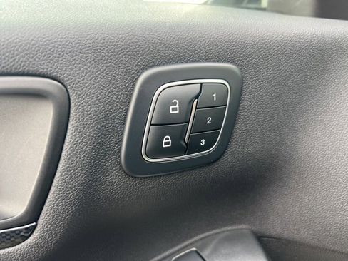 Certified 2023 Ford Escape ST-Line Select w/ Tech Pack #2 image 9