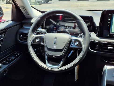 New 2026 Lincoln Aviator 2WD image 12