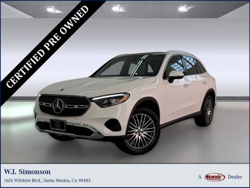Certified 2026 Mercedes-Benz GLC 300 image 1