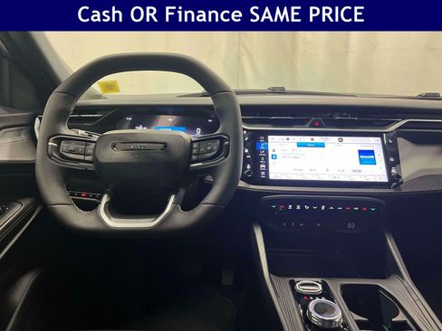 Used 2026 Jeep Cherokee Limited AWD/4WD image 15