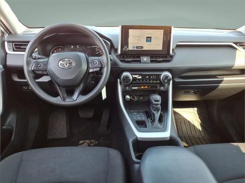 Used 2024 Toyota RAV4 LE AWD/4WD image 16