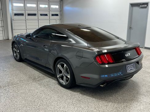 Used 2016 Ford Mustang GT Premium image 2