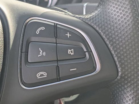 Used 2021 Mercedes-Benz Metris Passenger image 12