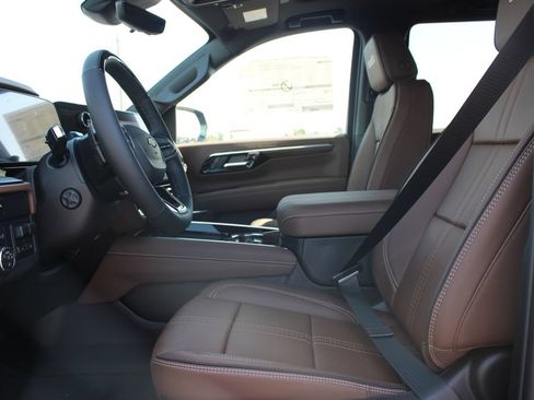 New 2026 Chevrolet Tahoe High Country AWD/4WD image 26
