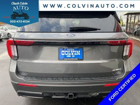 Certified 2025 Ford Explorer ST-Line w/ ST-Line Street Pack image 28