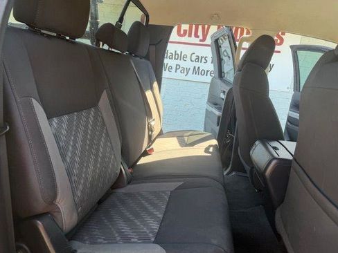 Used 2019 Toyota Tundra SR5 RWD image 12